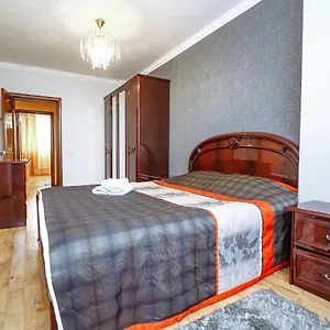 Two Bedroom On Syganak Street 64-1 Апартаменты Астана